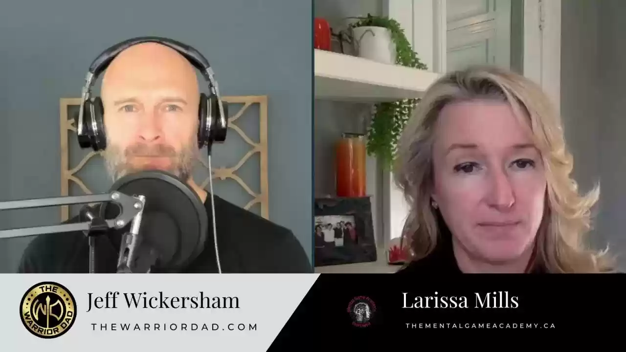 S1 E13 - How to Balance Phone Screen Time with Larissa Mills