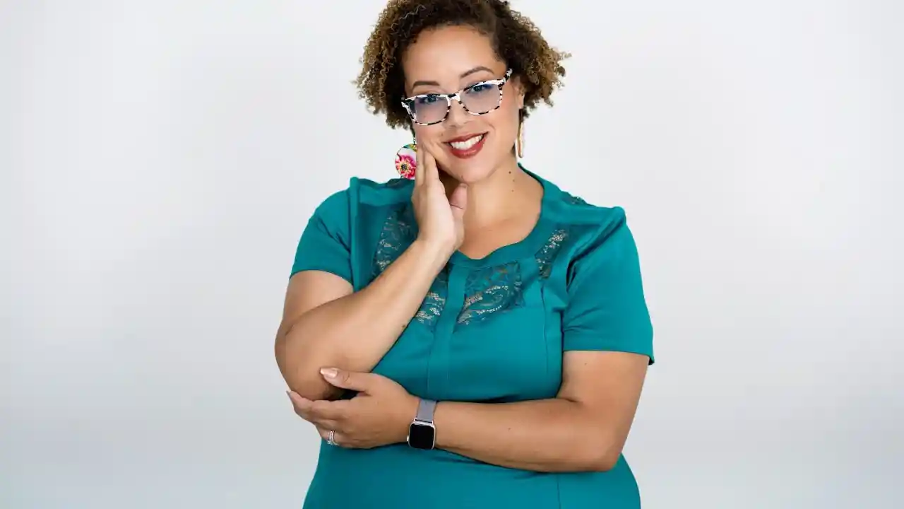 S4 E25 Tatiana Cole, Income Strategist